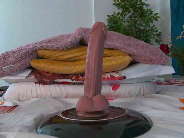 Foxxxy-MILF webcam