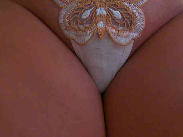 Model: Foxxxy-MILF