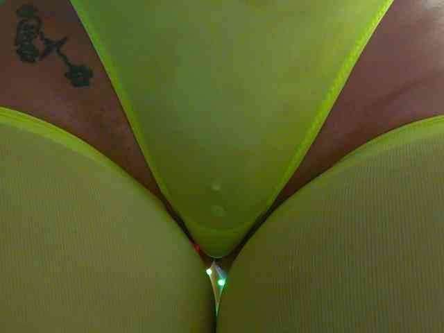 Foxxxy-MILF webcam