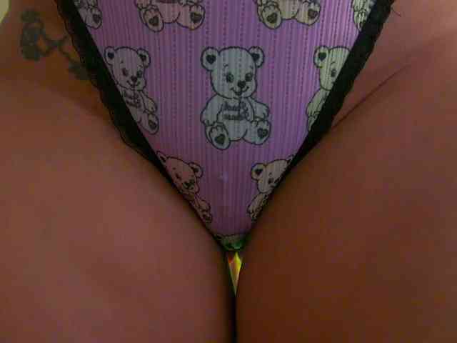 Foxxxy-MILF webcam