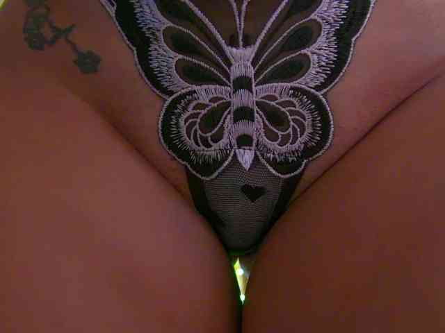 Foxxxy-MILF webcam