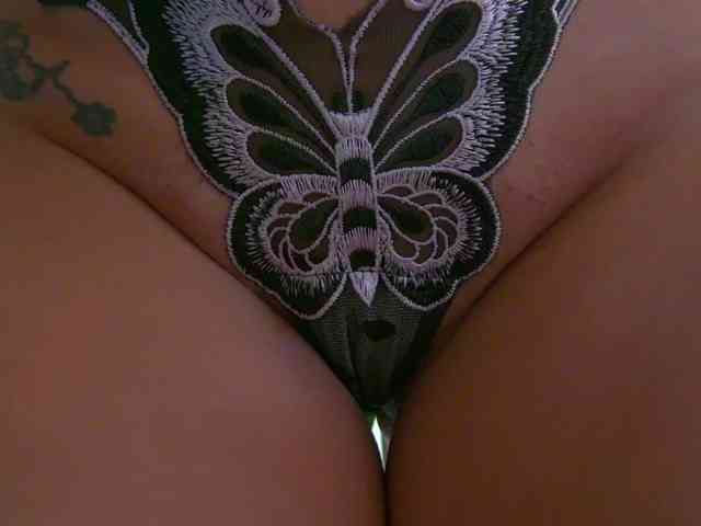 Foxxxy-MILF