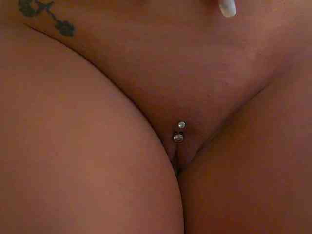 Model: Foxxxy-MILF