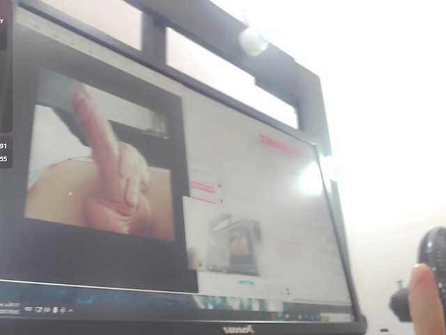 bella-moss live cam on BongaCams