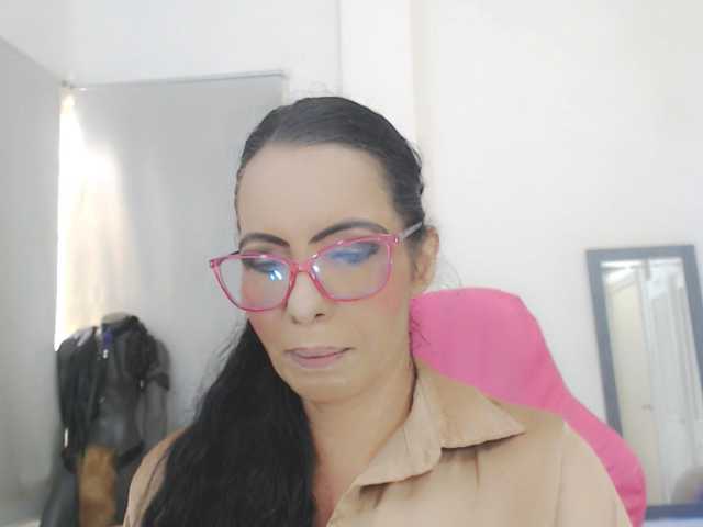 bella-moss