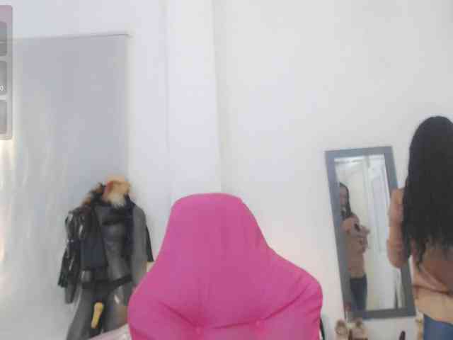 bella-moss Live Webcam on BongaCams