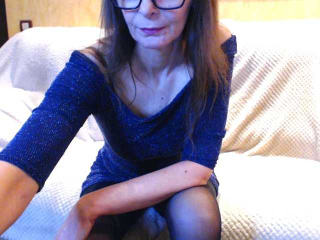 Julianna6532 live cam on BongaCams