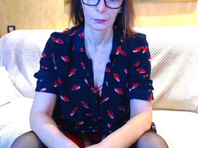 Julianna6532 live cam on BongaCams