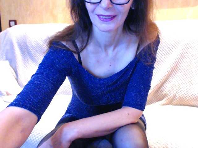 Julianna6532 live cam on BongaCams