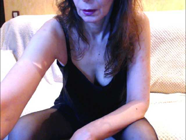 Julianna6532 Live Cam on BongaCams