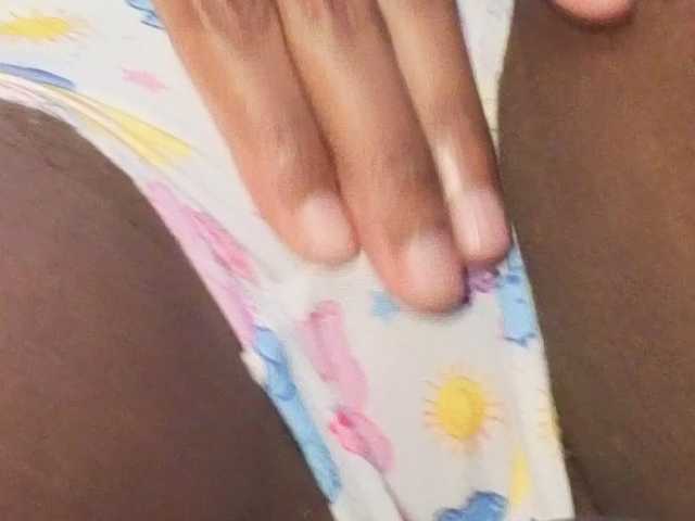 Mocha17 live cam on BongaCams