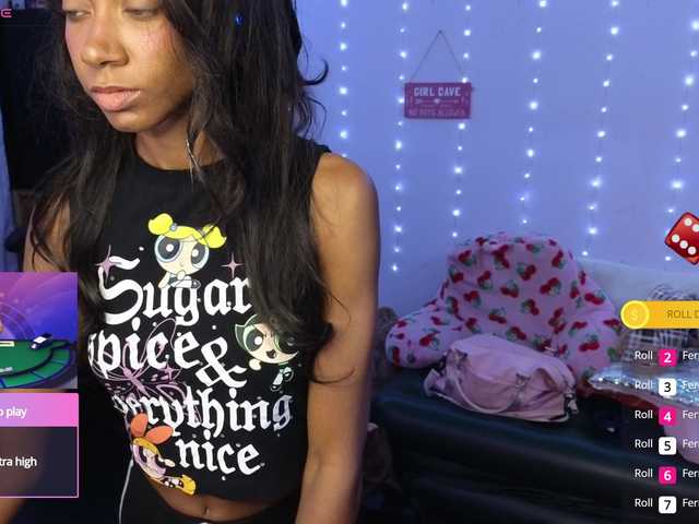 Mocha17 live cam preview