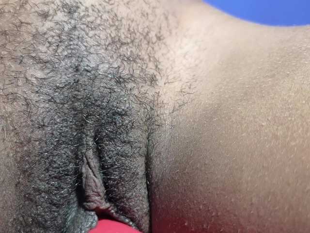 Mocha17 live cam on BongaCams