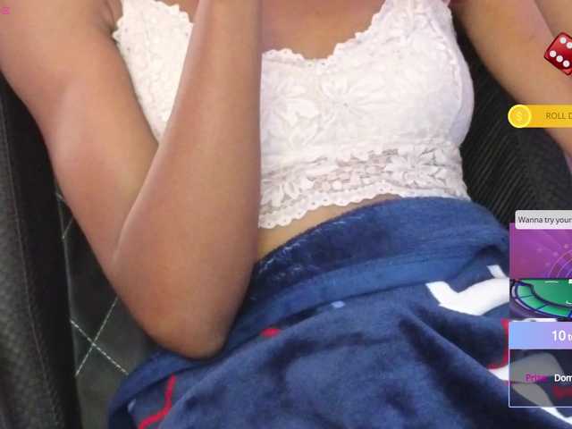 Mocha17 live cam on BongaCams