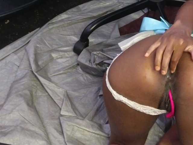 Mocha17 live cam on BongaCams