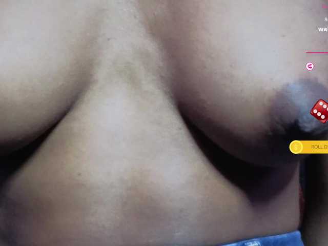 Mocha17 live cam on BongaCams