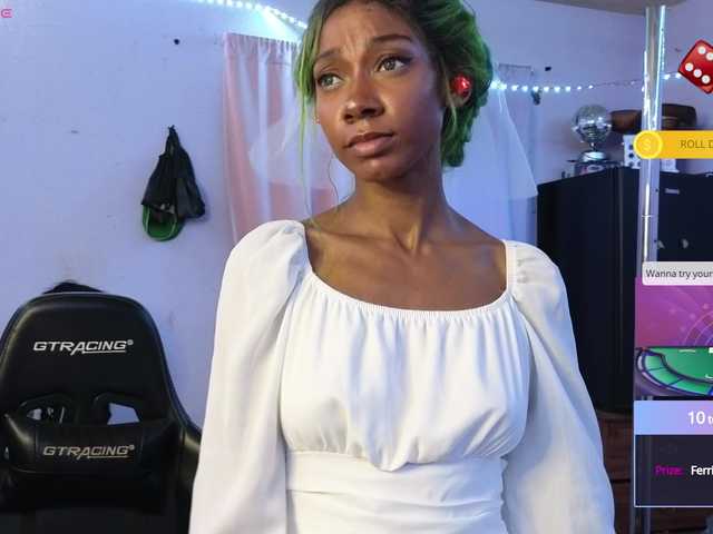 Mocha17 live cam on BongaCams
