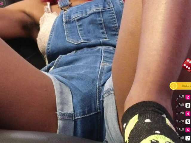 Mocha17 live cam on BongaCams