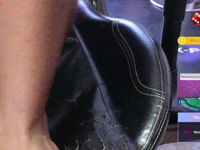 Mocha17 live cam on BongaCams