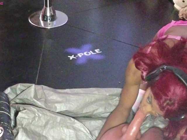 Mocha17 live cam on BongaCams