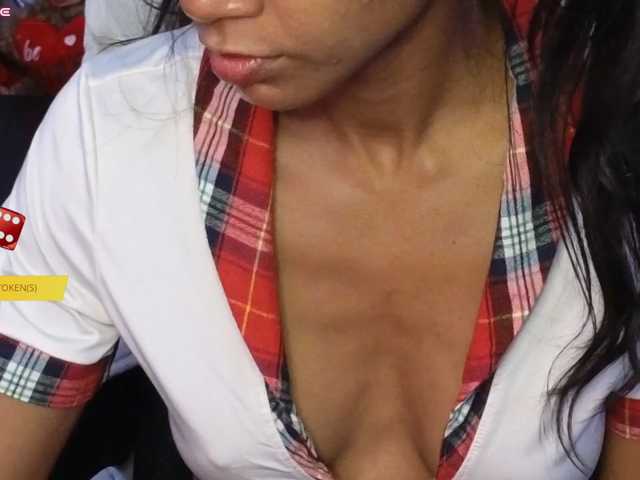 Mocha17 live cam on BongaCams
