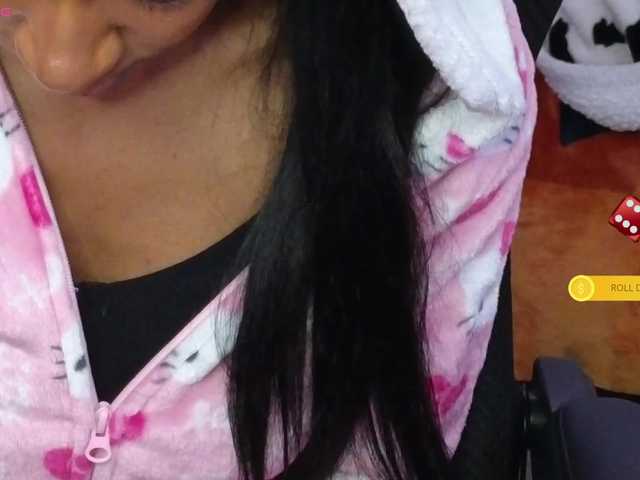 Mocha17 live cam on BongaCams