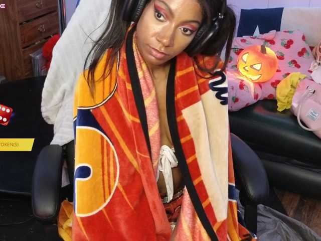 Mocha17 live cam on BongaCams