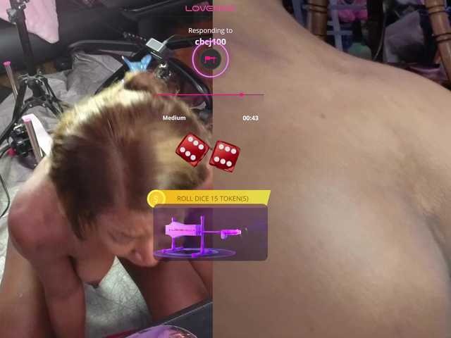 Mocha17 live cam on BongaCams