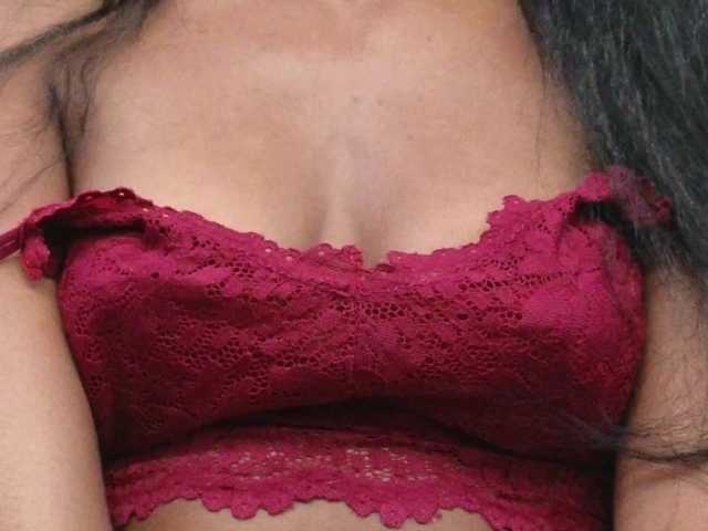 Mocha17 live webcam show