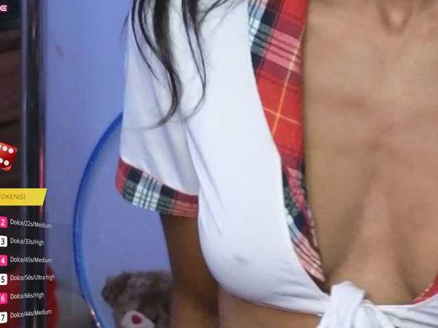 Mocha17 live cam on BongaCams