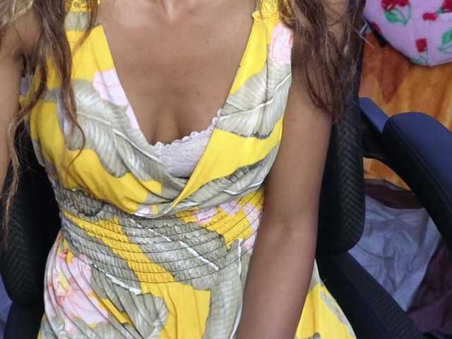 Mocha17 live cam on BongaCams