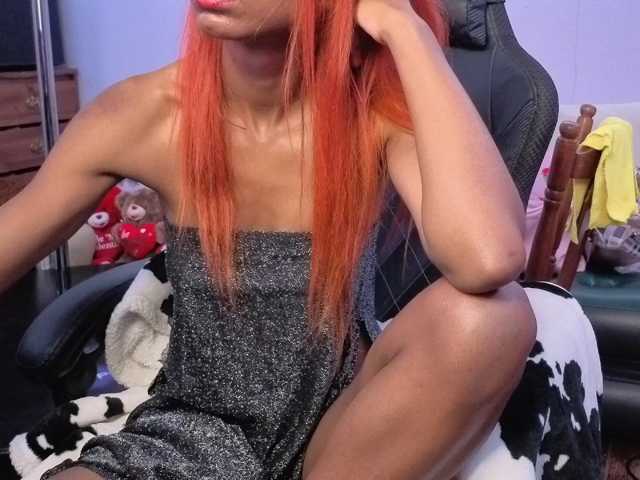 Mocha17 live cam on BongaCams