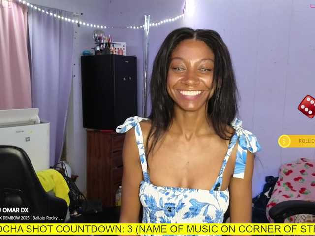 Mocha17 live cam on BongaCams