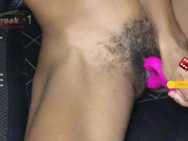 Mocha17 live cam on BongaCams