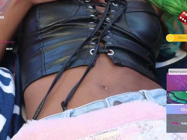 Mocha17 live cam on BongaCams