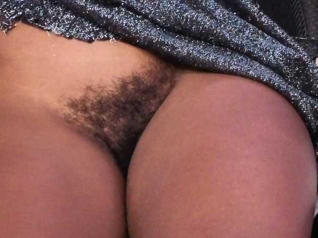 Mocha17 live cam on BongaCams