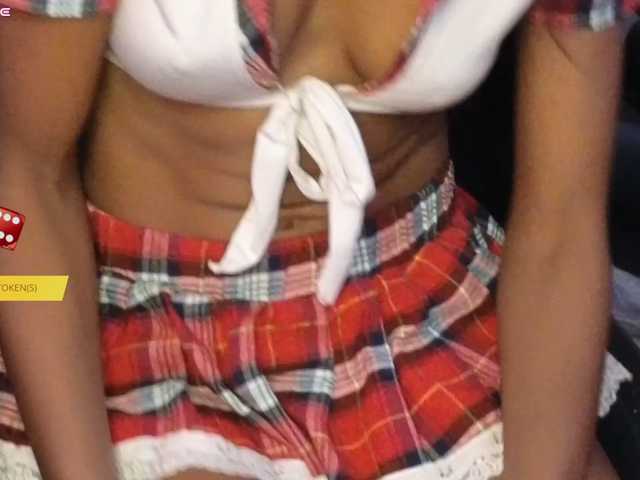 Mocha17 live cam on BongaCams