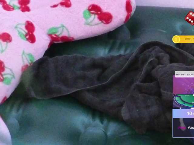 Mocha17 live cam on BongaCams