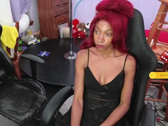 Mocha17 live webcam show