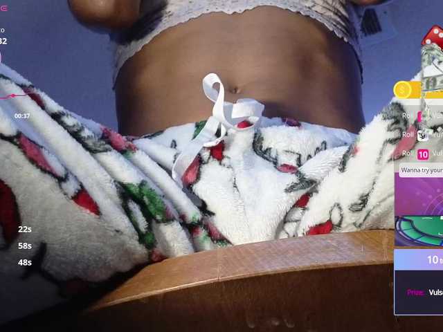 Mocha17 live cam on BongaCams