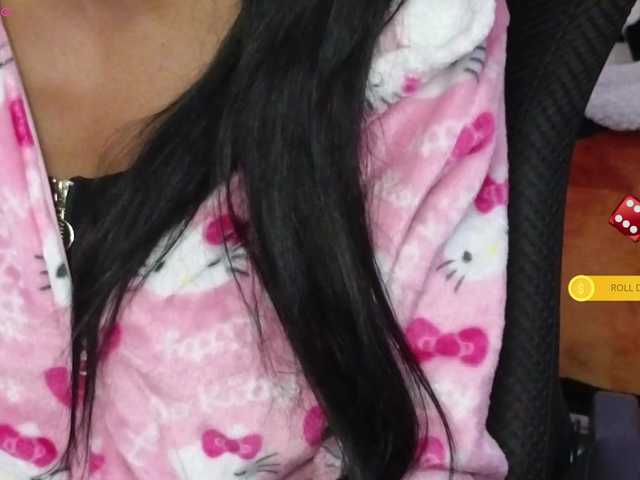 Mocha17 live cam on BongaCams