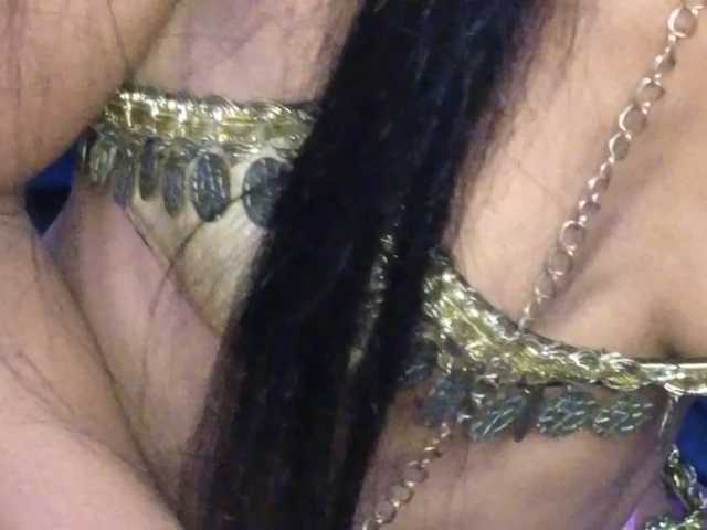 Mocha17 live cam on BongaCams
