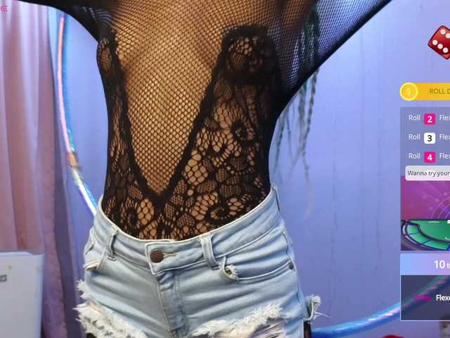 Mocha17 live cam on BongaCams