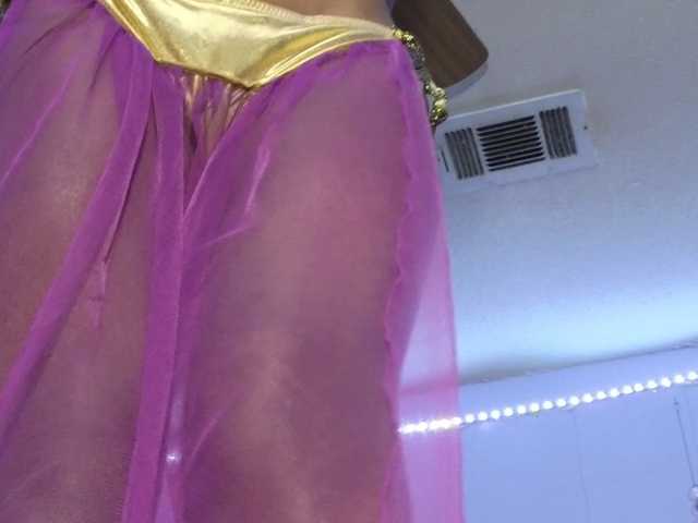Mocha17 live cam on BongaCams