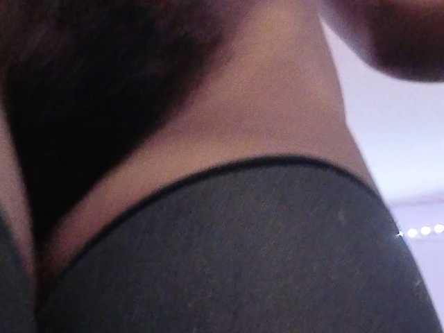 Mocha17 live cam on BongaCams