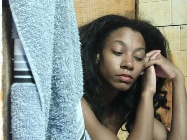 Mocha17, en vivo ahora en BongaCams