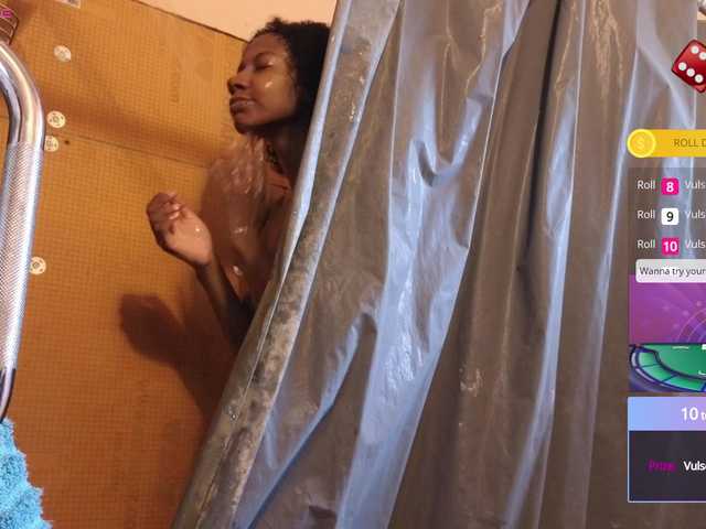 Mocha17 live cam on BongaCams