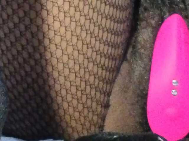Mocha17 live cam on BongaCams