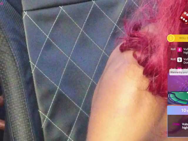 Mocha17 live cam on BongaCams