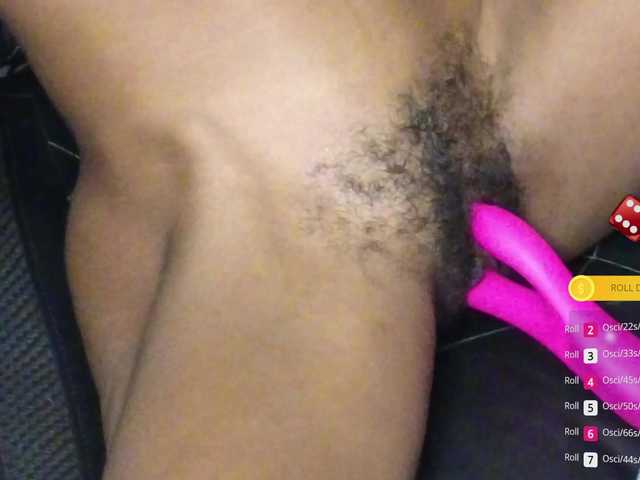Mocha17 live cam on BongaCams